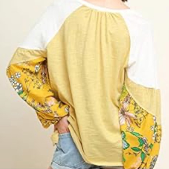 NWT UMGEE ballon floral sleeve colorblock top size S/M - Picture 3 of 11